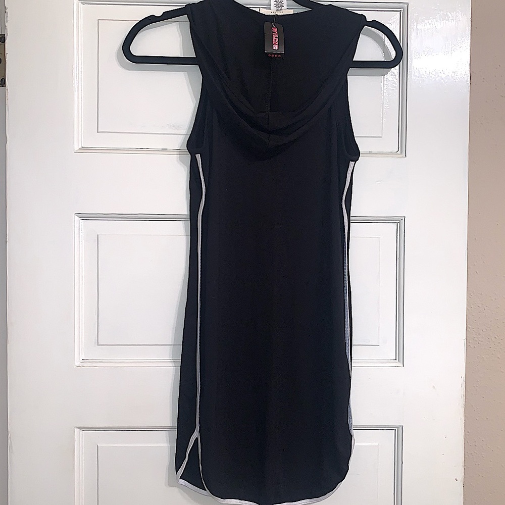 🔸 Sporty hooded side stripe bubble hem mini dress NWT